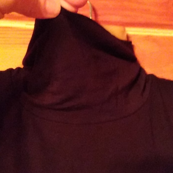 Riley & Rae shirt - Picture 3 of 10